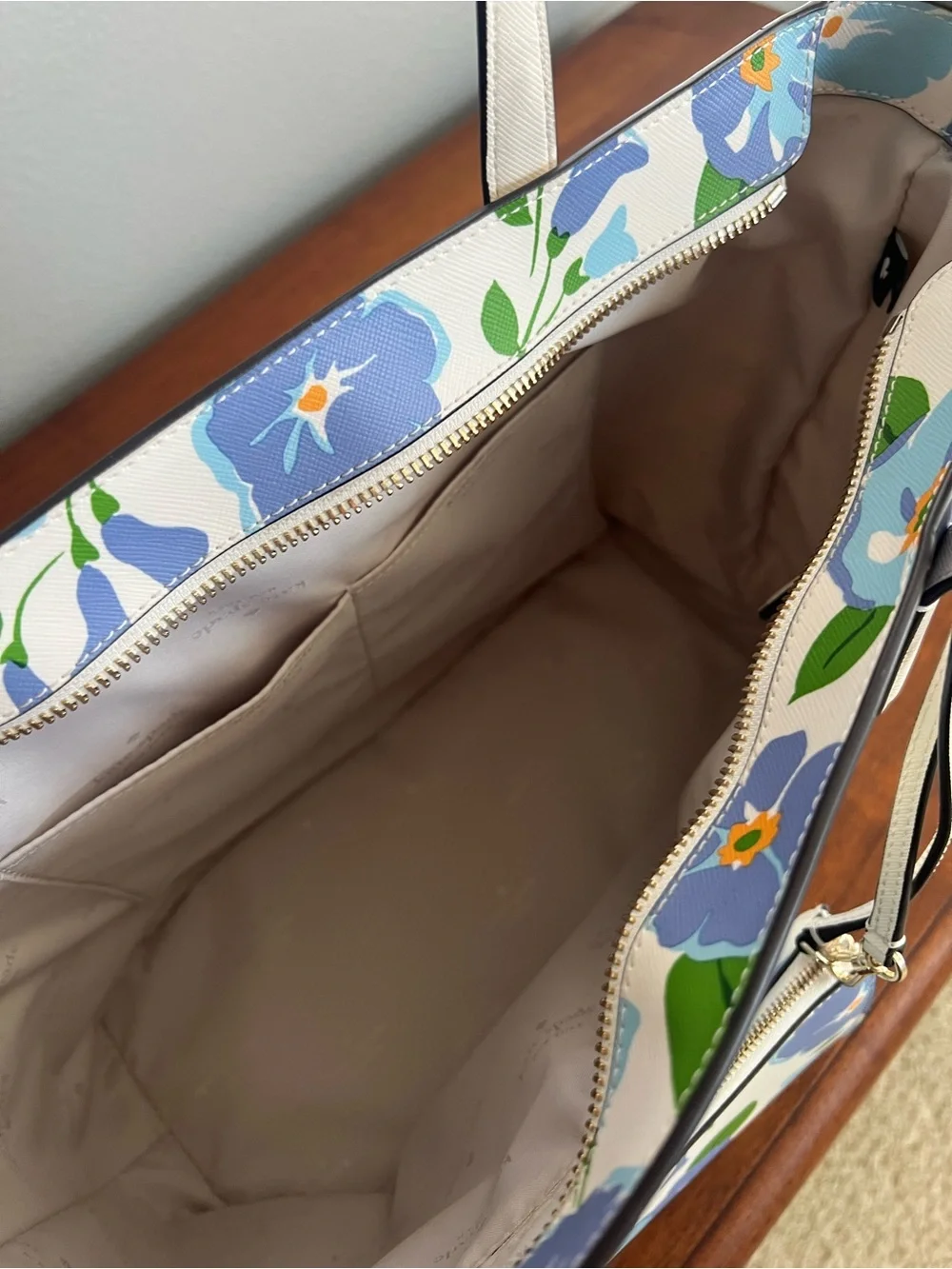 Kate Spade Staci Large Bag Set